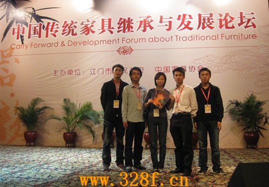中國古典家具網(wǎng)參展工作人員團隊