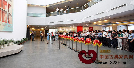 紅木產(chǎn)業(yè)對(duì)接高校 人才流通實(shí)現(xiàn)雙贏