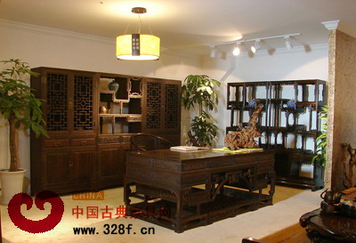 購買價(jià)格不菲的古典家具應(yīng)注意什么問題