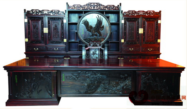 振宇紅木：中西合璧 開(kāi)啟雕刻技藝新紀(jì)元