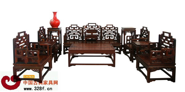 富萬家當(dāng)選2010年最具創(chuàng)新力的中國紅木家具十大品牌