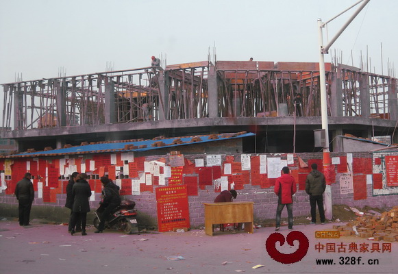 “天價(jià)薪酬”拷問(wèn)紅木家具行業(yè)規(guī)范