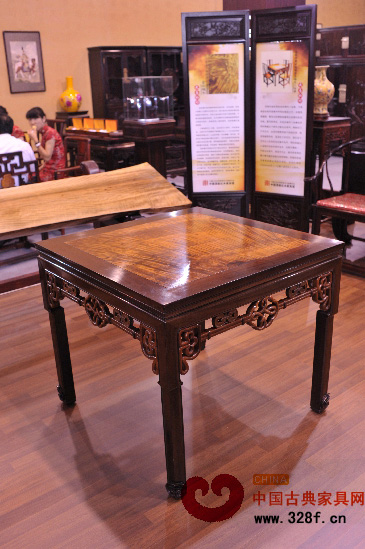 超億元紅木家具驚現(xiàn)島城名優(yōu)產(chǎn)品交易會(huì)