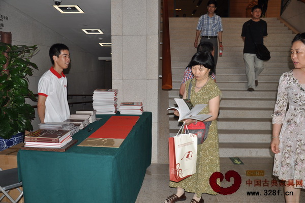 2011夏季會展特刊走進(jìn)國家博物館