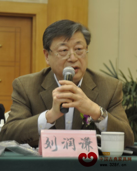 濟(jì)南富雅紅木樓總經(jīng)理劉潤(rùn)謙