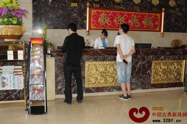 《品牌紅木》第十期成功抵達(dá)各發(fā)行點