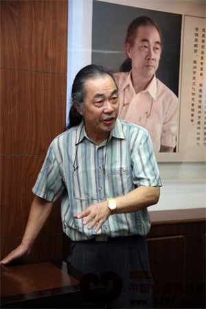 濮安國(guó)：中國(guó)明式家具研究所所長(zhǎng)