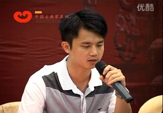 2012中式（紅木）家具領(lǐng)袖峰會(huì)——中國古典家具網(wǎng)、《品牌紅木》雜志CEO林偉華做全國經(jīng)銷商情況匯報(bào)