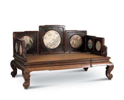 價格暴跌慎重抄底 紅木古董價未跌 