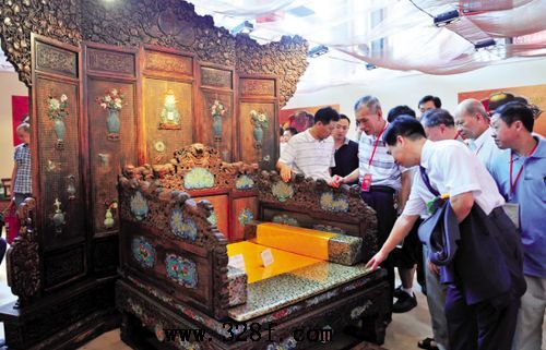 小葉紫檀漲價達(dá)50%（圖文） 