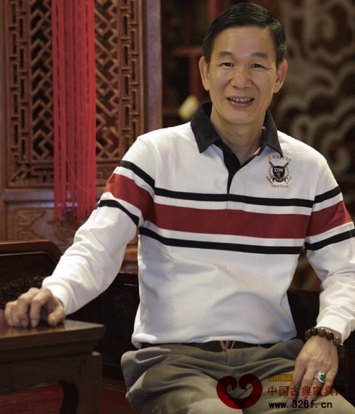 中山市區(qū)氏家具有限公司（區(qū)氏臻品）董事長區(qū)勝春