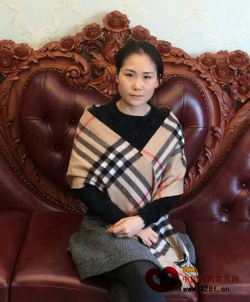 東陽(yáng)市御乾堂宮廷紅木家具有限公司總經(jīng)理馬姣姣