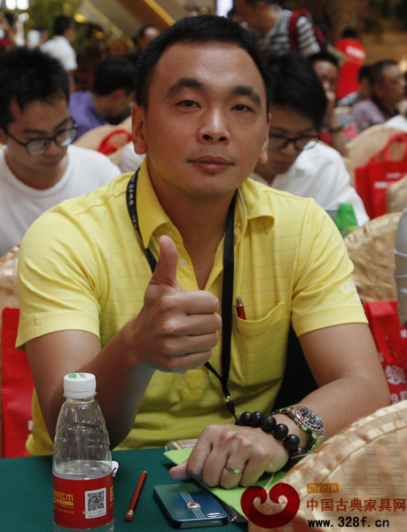 深發(fā)紅木總經(jīng)理謝國(guó)偉