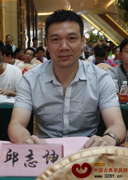 永華家具副總經(jīng)理邱志坤