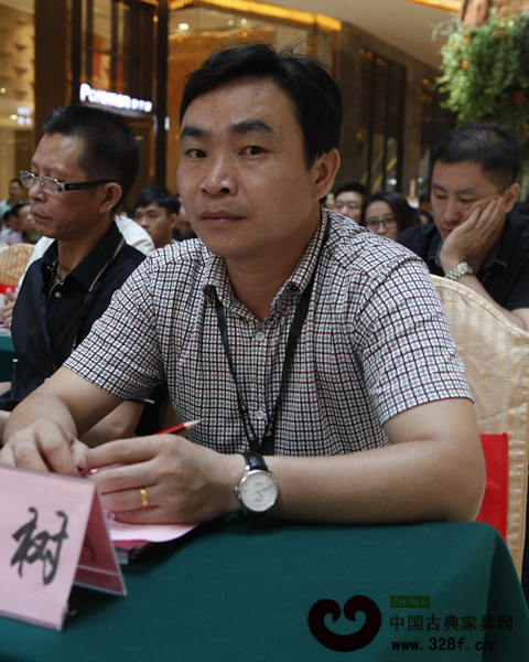 四君子董事長(zhǎng)陳玉樹(shù)