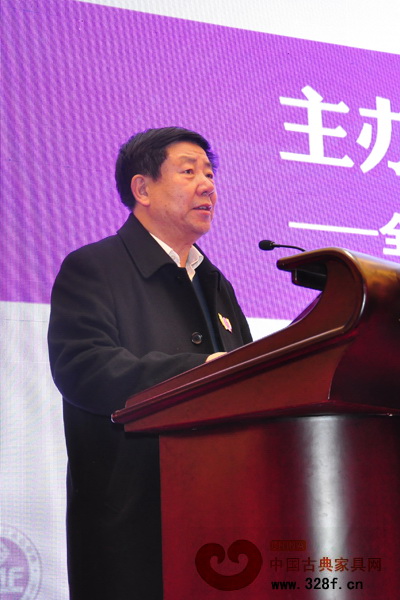 張柏：把暫時困難化為紅木行業(yè)發(fā)展機遇