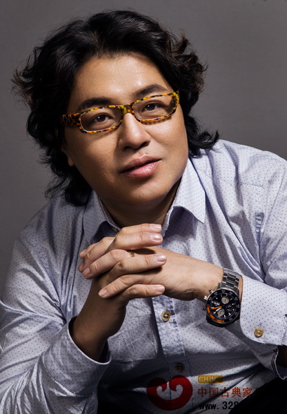 東莞弘開實業(yè)有限公司（戴為紅木）總裁戴愛國