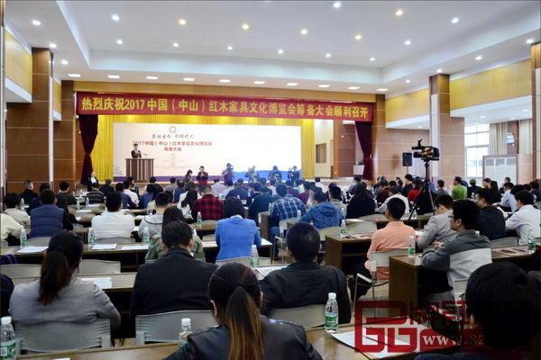 國壽紅木盛裝加盟打造2017紅博會