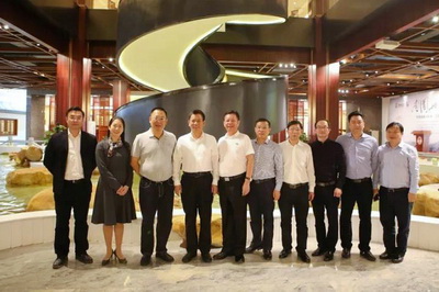 湖南省郴州市桂陽縣委書記彭生智一行蒞臨國壽紅木參觀考察