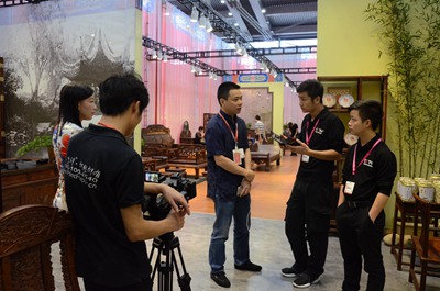 孔連紅木李金龍：把握營(yíng)銷(xiāo) 成就品牌