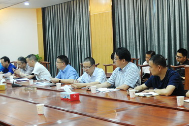 東陽(yáng)市“四無(wú)”企業(yè)“颶風(fēng)整治”報(bào)告會(huì)在中信紅木召開(kāi)