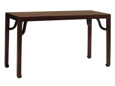 張輝：明式家具中三種廣義的四面平條桌