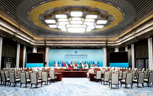 三登國(guó)際舞臺(tái)，明堂紅木為何獨(dú)領(lǐng)風(fēng)騷？