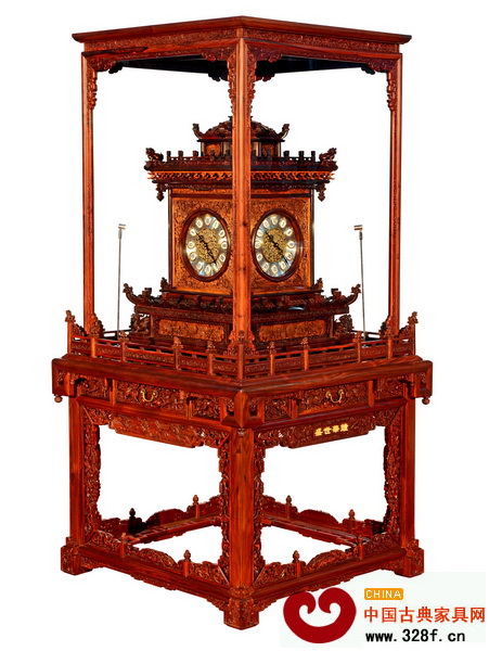 大清翰林《盛世華鐘》榮獲了“金斧中國家具設(shè)計(jì)獎(jiǎng)大賽”神品獎(jiǎng)、2013年度中國紅木家具“東作”獎(jiǎng)特別金獎(jiǎng)等多項(xiàng)大獎(jiǎng)