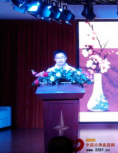 森木紅木董事長(zhǎng)蔣華僑作為參賽企業(yè)代表講話 森木紅木董事長(zhǎng)蔣華僑作為參賽企業(yè)代表講話