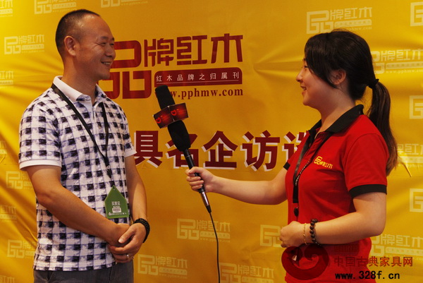 天匠坊紅木董事長曾招軍接受《品牌紅木》名企訪談
