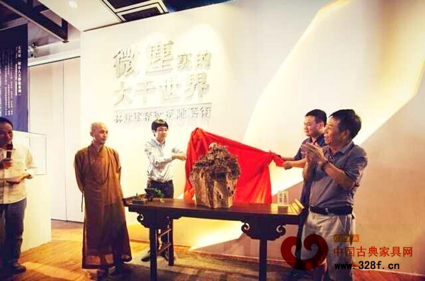 林建軍的《五百羅漢》揭幕 林建軍的《五百羅漢》揭幕