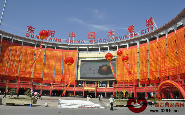 第九屆中國(東陽)木雕竹編工藝美術(shù)博覽會現(xiàn)場 第九屆中國(東陽)木雕竹編工藝美術(shù)博覽會現(xiàn)場