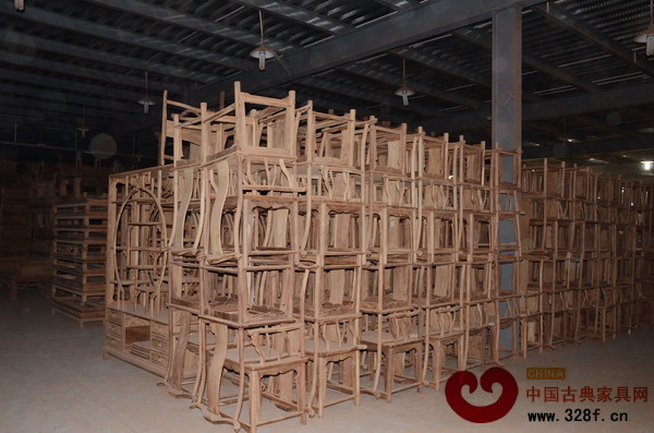 鴻紳堂海量半成品倉庫 鴻紳堂海量半成品倉庫