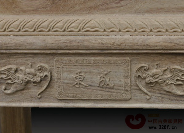 東成紅木logo與家具融為一體,更顯美觀 東成紅木logo與家具融為一體,更顯美觀