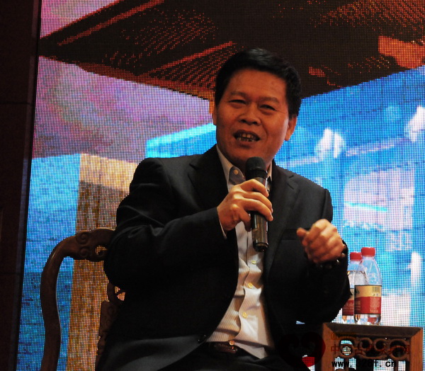 吳名光（海南國盛古典家具有限公司總經(jīng)理）