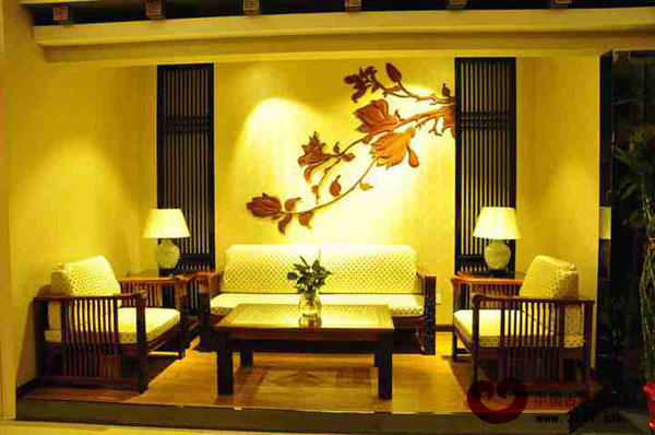 中西結(jié)合的設(shè)計(jì)風(fēng)格非常高雅 中西結(jié)合的設(shè)計(jì)風(fēng)格非常高雅