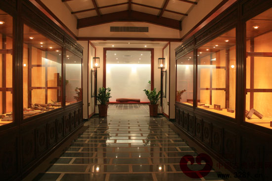 永華紅木觀光工藝走廊榫卯結構展示區(qū) 永華紅木觀光工藝走廊榫卯結構展示區(qū)