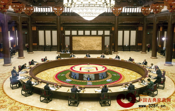 亞太經(jīng)合組織第二十二次領(lǐng)導(dǎo)人非正式會(huì)議上紅木家具大放異彩 亞太經(jīng)合組織第二十二次領(lǐng)導(dǎo)人非正式會(huì)議上紅木家具大放異彩