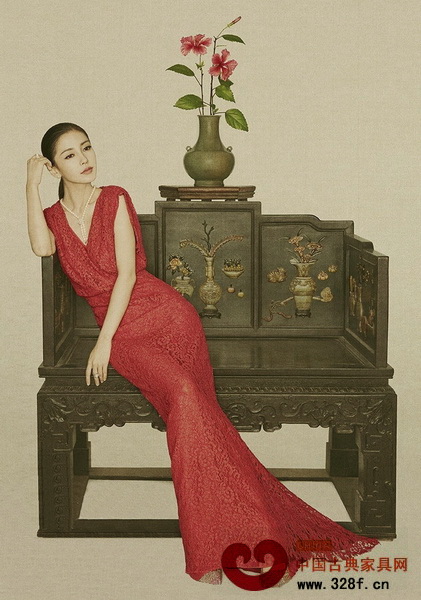 Angelababy與鑲寶石寶座 Angelababy與鑲寶石寶座