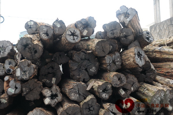 紅木原材(九龍?zhí)霉﹫D) 紅木原材(九龍?zhí)霉﹫D)