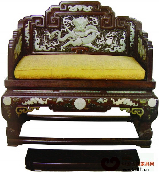 紫檀嵌玉寶座