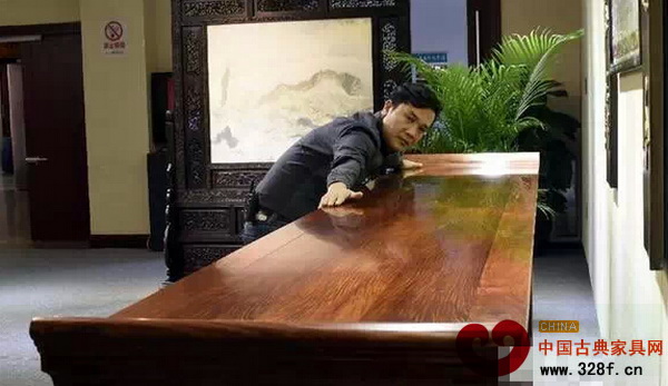 伍炳亮的“海南黃花梨第一長案” 伍炳亮的“海南黃花梨第一長案”