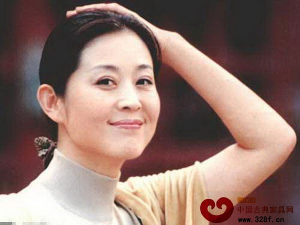 著名主持人倪萍