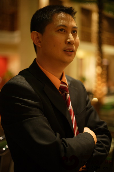 紅古軒總經(jīng)理吳赤宇 紅古軒總經(jīng)理吳赤宇