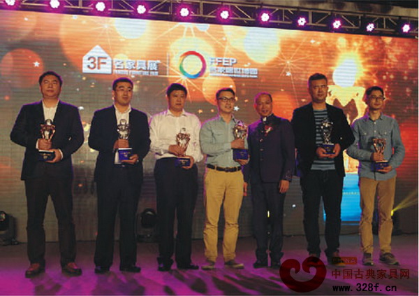 國壽紅木(左一)榮獲第33屆東莞名家具展客廳系列銅獎 國壽紅木(左一)榮獲第33屆東莞名家具展客廳系列銅獎