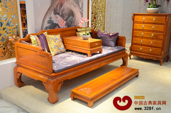 軟裝的主要作用就是把家打扮得更藝術(shù)(圖為深圳家具展上的木寶美家展廳) 軟裝的主要作用就是把家打扮得更藝術(shù)(圖為深圳家具展上的木寶美家展廳)