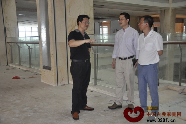 王克一行參觀盈聯(lián)匯,了解核心規(guī)劃 王克一行參觀盈聯(lián)匯,了解核心規(guī)劃