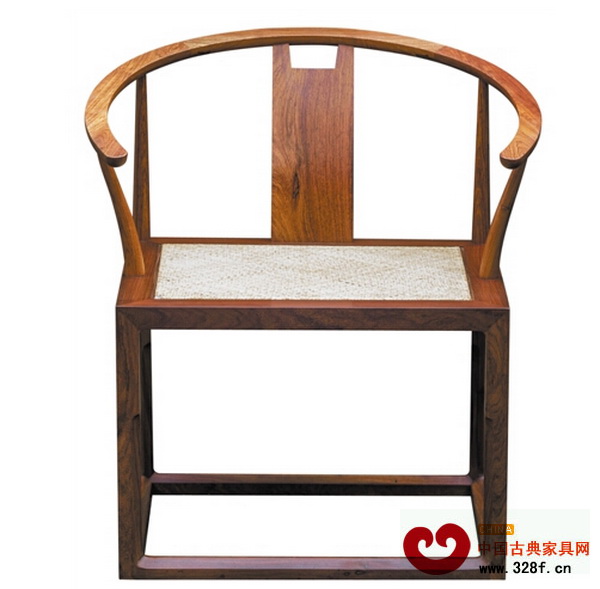 亮相本屆米蘭家具展上的宋明圈椅 亮相本屆米蘭家具展上的宋明圈椅