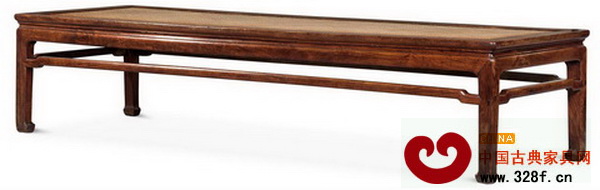 明末清初 黃花梨有束腰羅鍋棖馬蹄足長榻 明末清初 黃花梨有束腰羅鍋棖馬蹄足長榻