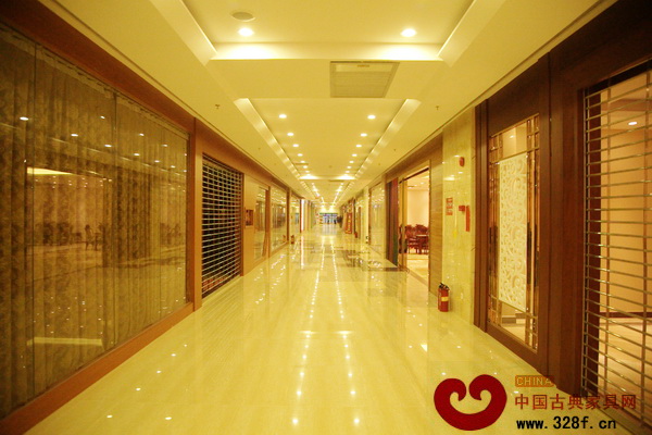 盈聯(lián)匯國(guó)際家具廣場(chǎng)內(nèi)景 盈聯(lián)匯國(guó)際家具廣場(chǎng)內(nèi)景